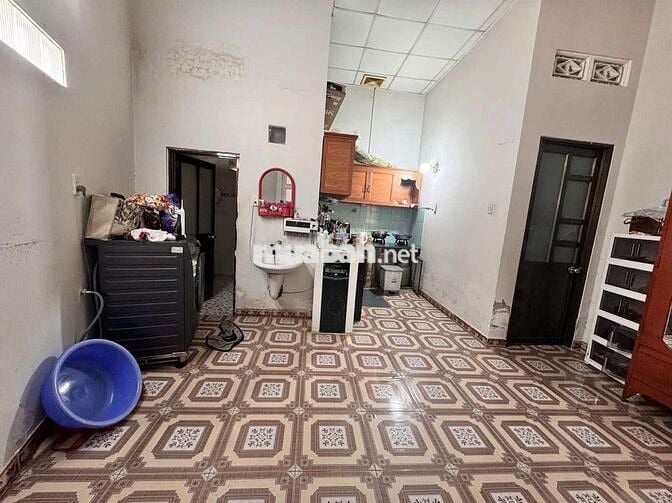 NHÀ C4 HAI BÀ TRƯNG, 92M2,  XE HƠI TRÁNH, NHỈN 4 ĐỒNG TL