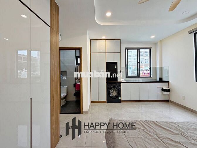 CĂN HỘ CỬA SỔ LỚN MÁY GIẶT RIÊNG_ GẦN THỊ NGHÈ HÀNG XANH _ GIÁP Q1 Q2