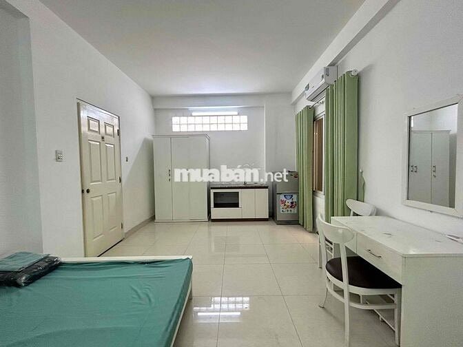 Cho thuê phòng ngay chợ Hoàng Hoa Thám, Tân Bình