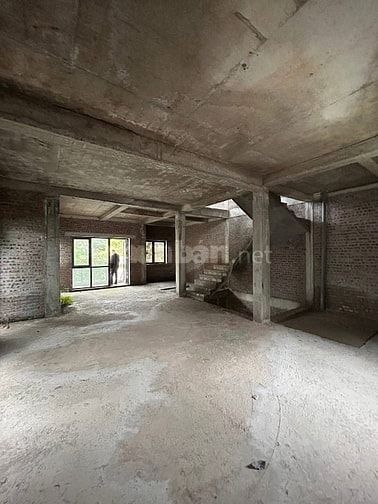 CHÍNH CHỦ TÔI BÁN BIỆT THỰ XUÂN PHƯƠNG XÂY THÔ DT150M GIÁ HƠN 30 TỶ 