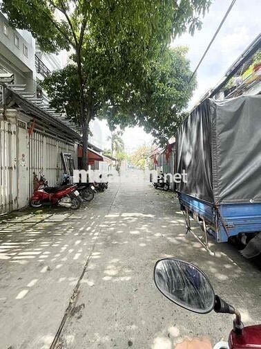 XE HƠI ĐỖ CỔNG - 4 TẦNG - 60M2 - TỈNH LỘ 10 - KHU TÊN LỬA - 6.33 TỶ