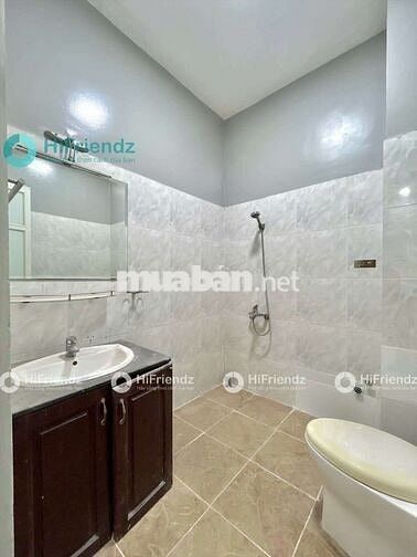 NHẬN XE ĐIỆN - STUDIO MỚI - THANG MÁY - GẦN SÂN BAY - GIÁ DƯỚI 5 TRIỆU