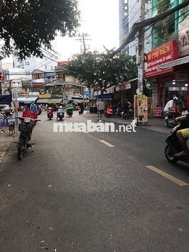 MẶT TIỀN NGUYỄN VĂN LẠC 4X18M GẦN CHỢ THỊ NGHÈ