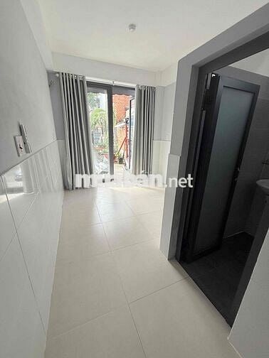 P sát IUH Nguyễn Văn Dung k gác và có gác 3tr5-4tr3