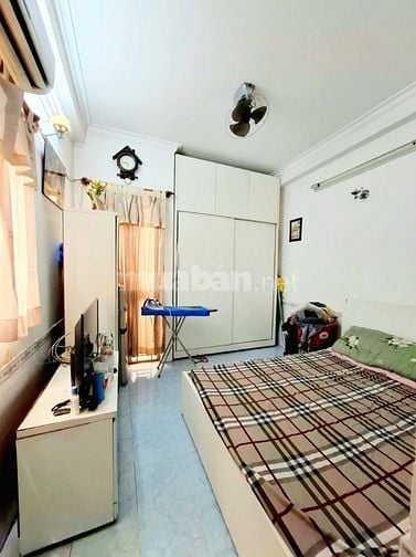 Bán nhà đường Phó Đức Chính Q.1 - 36m2 - 3pn 3wc - giá 8,2 tỷ