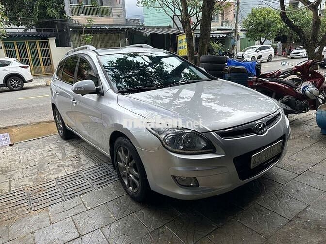 Hyundai i30 2010 CW 1.6 AT - 143 km