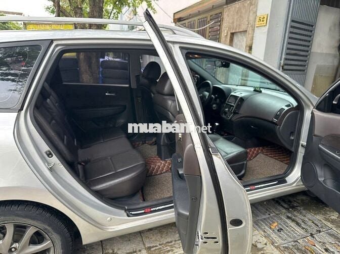 Hyundai i30 2010 CW 1.6 AT - 143 km