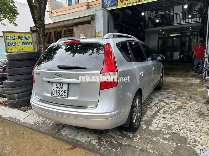 Hyundai i30 2010 CW 1.6 AT - 143 km