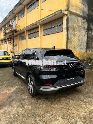 VinFast VF8 2023 Plus - 30000 km