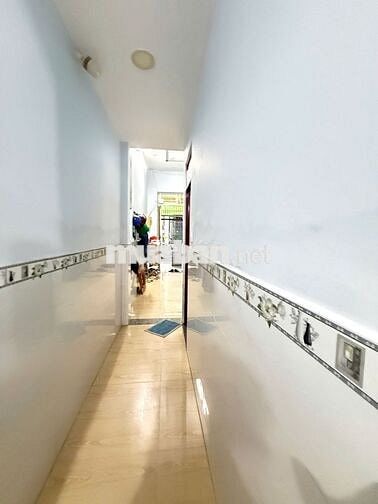 Nhà Hẻm Nhựa 6M Đẹp Gần Chợ Hạt Điều Đường Huỳnh Thị Hai Q12