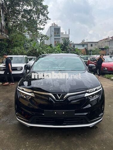 VinFast VF8 2023 Plus - 30000 km