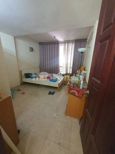 3PN, 3WC. Hẻm xe hơi Bà Hạt - Nguyễn Kim, Q10. DT: 3.8x10m, 2 lầu ST