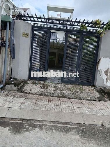 Cho thuê nhà 1 trệt 2 lầu, đối diện trường Trung học cơ sở Trường Thọ