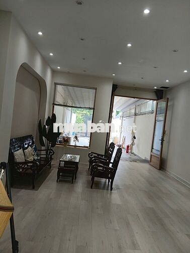 Cho thuê nhà 1 trệt 2 lầu, đối diện trường Trung học cơ sở Trường Thọ