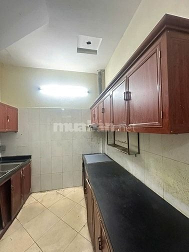 Cho thuê nhà số 19E ngõ 40 Cự Lộc