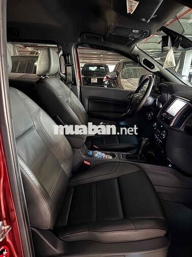 Ford Everest Titanium 2.2L 2017 Hàng hiếm Xe đẹp