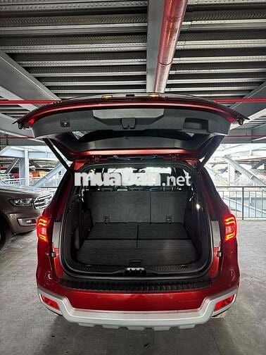 Ford Everest Titanium 2.2L 2017 Hàng hiếm Xe đẹp