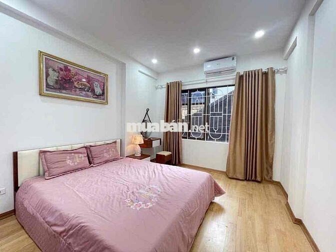 TẬP THỂ - Phố TRẦN KHÁNH DƯ - Tầng 3 - Diện Tích 150m2 - 4PN - 3Wc