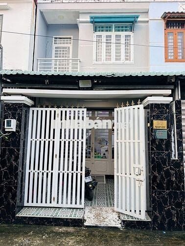 Nhà 2 Tầng Hẻm Xe Hơi Đường Tỉnh Lộ 43 - Ngang 4,5m Giá Chỉ 4,5 Tỷ