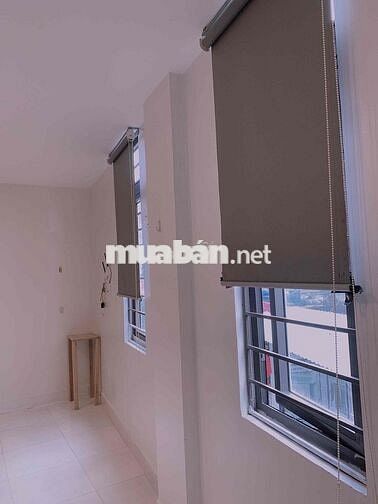 cần cho thuê gấp phòng rộng 30m2 nội thất cơ bản