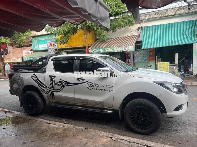 BT50-2017 MT 2 cầu zin bảo dưỡng hãng full đi 92V