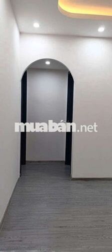 Chung cư khu đô thị Việt Hưng 70m² – 2 ngủ – giá hơn 4 tỷ