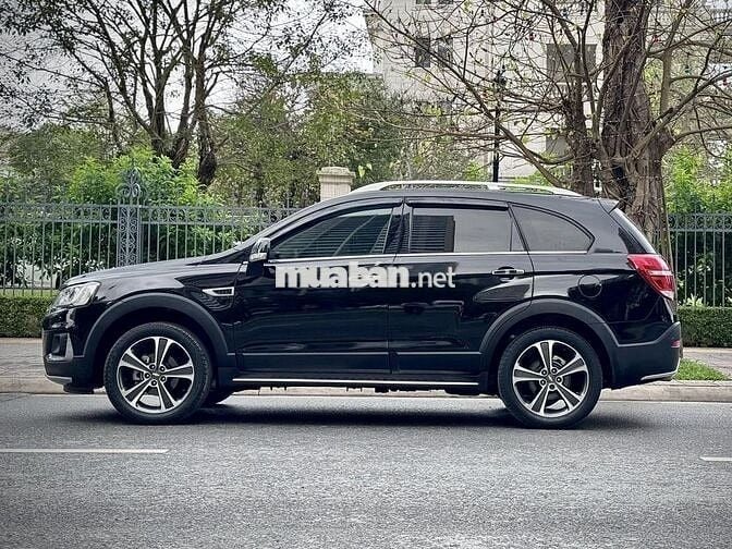 Chevrolet Captiva Revv 2016 LTZ 93000 km Đen