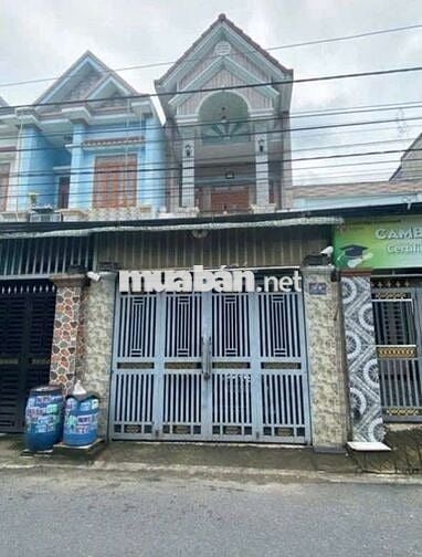 Cho thuê nhà sân xe hơi gần Trung tâm y tế Dĩ An