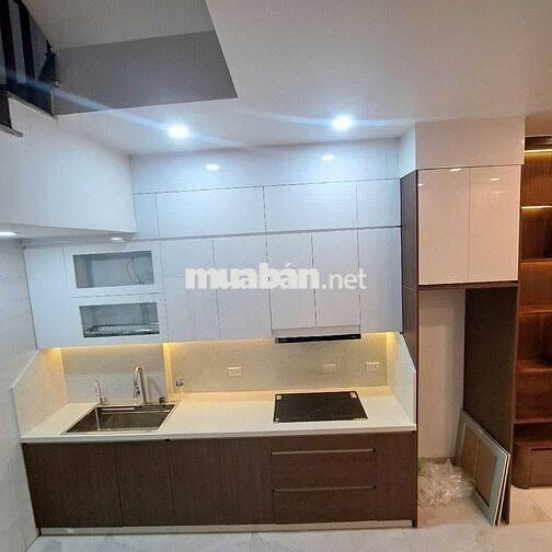 NGON BỔ RẺ - BÁT KHỐI VỊ TRÍ ĐẮC ĐỊA - Ô TÔ ĐỖ CỬA NHÀ - FULL NỘI THẤT