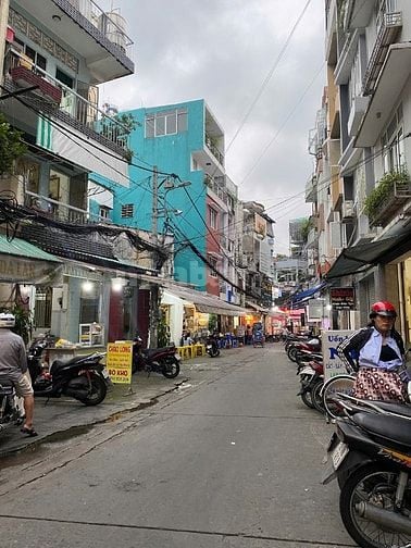 🏩 Bán Đất Gần Chợ - Trần Hữu Trang Phú Nhuận - 40m² - 2 Tầng - Giá 5.