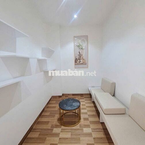 NGON BỔ RẺ - BÁT KHỐI VỊ TRÍ ĐẮC ĐỊA - Ô TÔ ĐỖ CỬA NHÀ - FULL NỘI THẤT