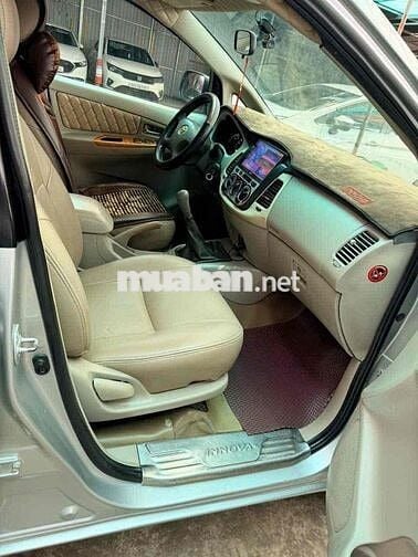 Toyota Innova 2010 2.0 Bản G Xịn Bản Đủ