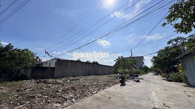 Bán lô đất đẹp, đường 10m Lê Văn Tạo, 80m2 chỉ 2.x tỷ