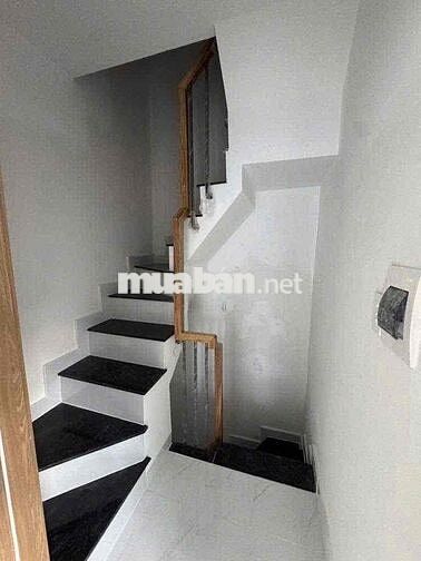 CHO THUÊ NHÀ CĂN GÓC 2 MẶT TIỀN,CƯ XÁ ĐÔ THÀNH,QUẬN 3(3PN,4WC,