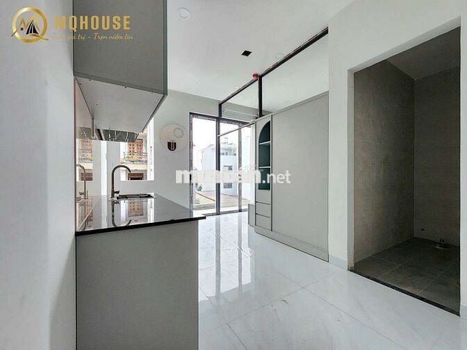 Khai trương căn hộ máy giặt riêng gần Aeon Tân Phú