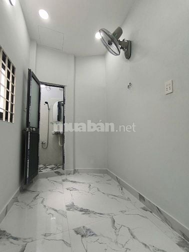 nhà xây mới tại quận 11 vào là ở ngay