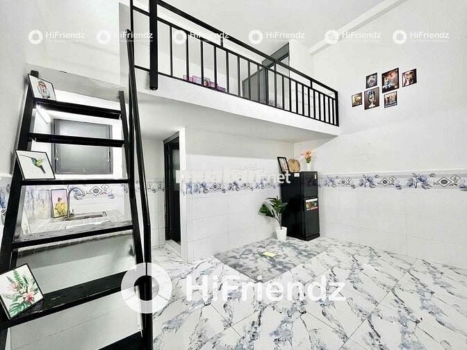 Trống sẵn phòng gác cao ở Hương Lộ 2 - sẵn máy lạnh -Gần ngã tu bốn xa