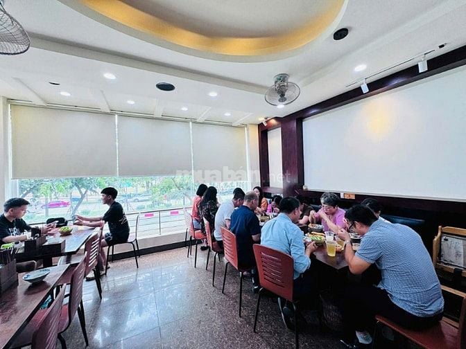 SANG NHƯỢNG MBKD PHỐ VĂN CAO (BA ĐÌNH) 40M x5T - MẶT TIỀN 6M - HÈ 5M. 