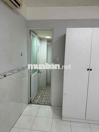 Phòng trọ đường Hoàng Hoa Thám, Tân Bình