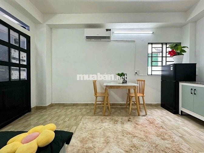 PHÒNG STUDIO FULL NỘI THẤT - CỬA SỔ - NGAY LÊ VĂN SỸ