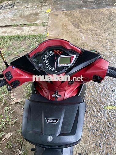 winer v1 bs 61 xe còn khá mới đồng hồ 30 ngàn km