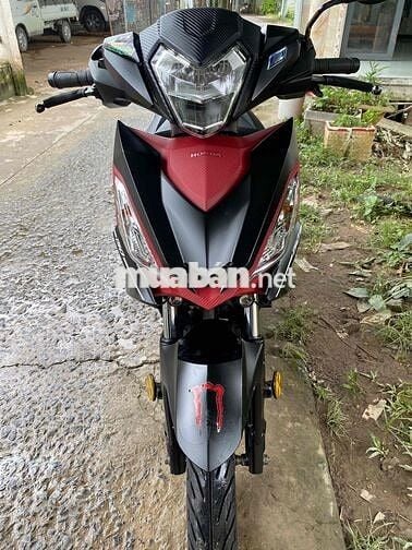 winer v1 bs 61 xe còn khá mới đồng hồ 30 ngàn km