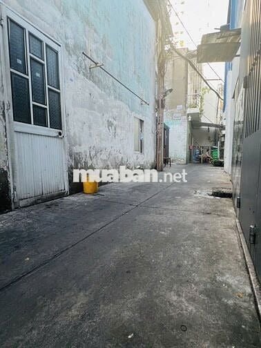 Bán nhà Lũy Bán Bích 27 xây 2 Tầng giá 3,4 Tỷ Thương lượng hẽm Thoáng