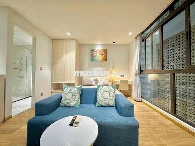 CHO THUÊ CH CAO CẤP FULL NT NGAY HÀNG XANH - THANG MÁY ,HẦM XE, BẢO VỆ