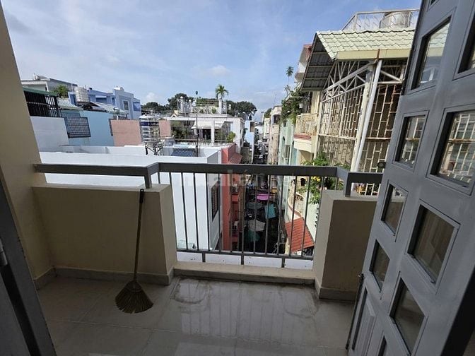 Phòng RỘNG cửa sổ Bancol RỘNG hẻm 383 Bà Hạt Quận 10