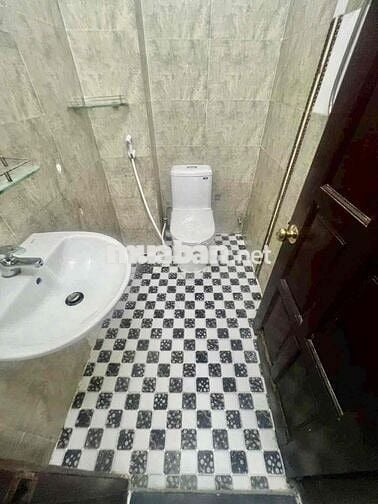 Nhà(4,5x20m) Tân Quý 3Lầu 4PN 3VS hẻm xe tải