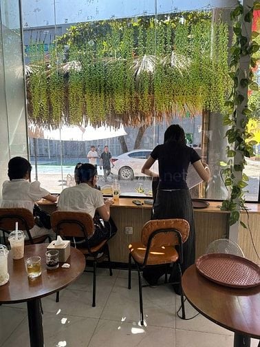 Nhượng vị trí kinh doanh đồ uống ngay trường học đông sinh viên