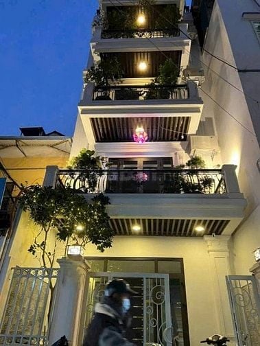 Nhà Mặt Phố Quan Nhân 84/92m2, 5 tầng, MT: 5 m, Q.Thanh Xuân, Hà Nội