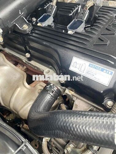 innova 2010 màu bạc