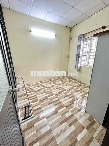 Nhà Mới Đẹp 4,5x12m 1Lầu Đúc (2PN 2WC) Hẻm 5m Thông. Giáp Tên Lửa